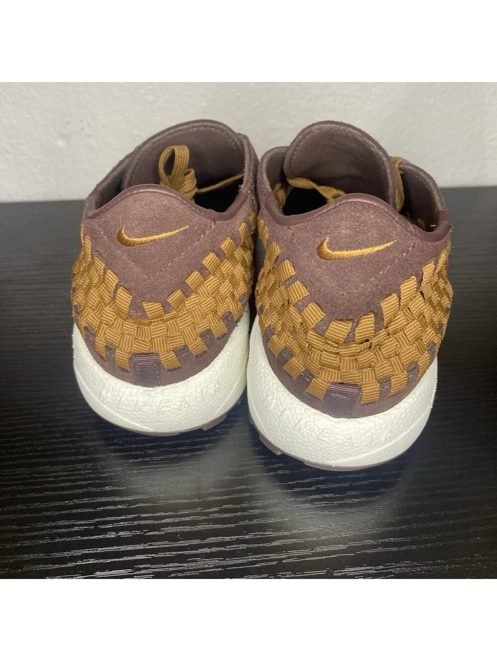 Nike air footscape